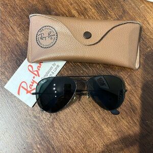 Vintage B&L Ray-Ban Aviator Sunglasses in Black with Tan Case